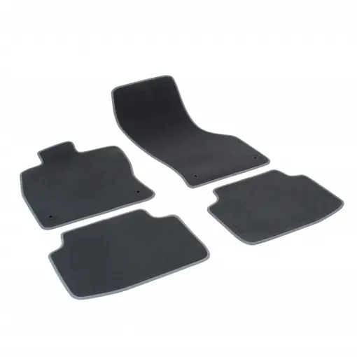 Doar azi Covorase auto mocheta Volkswagen Passat B8, caroserie Combi, fabricatie 12.2014 - prezent