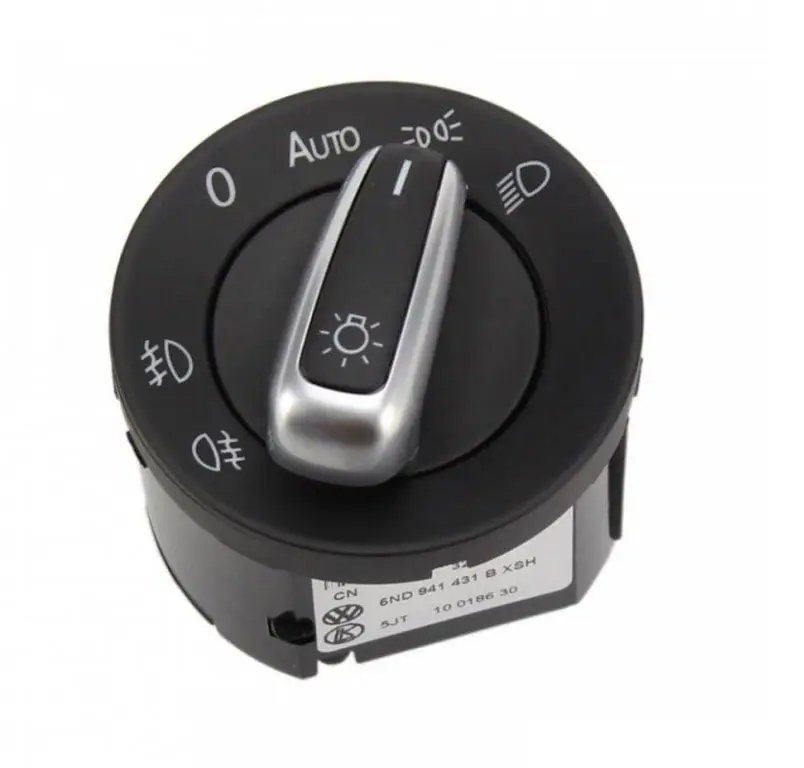 Vezi acum Bloc lumini compatibil VW Passat 2010-2014 3C8 941 431A
