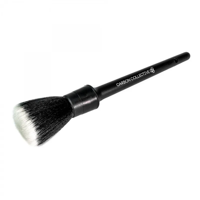 Carbon Collective Ultra Soft Detailing Brush 10 Transport gratuit