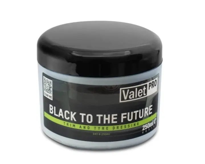 Tratament pentru plastic și anvelope ValetPRO Black To The Future (250 ml) Disponibil imediat