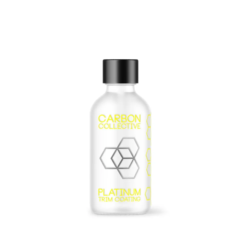 Reducere specială Carbon Collective Platinum Trim Ceramic Coating (30 ml)