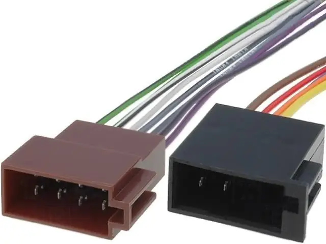 4carmedia adaptor ISO universal 4/R Ofertă exclusivă