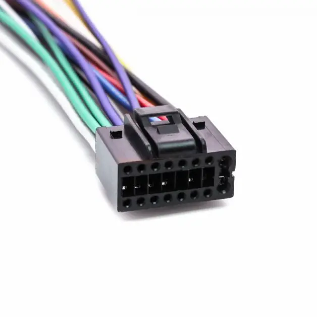 Ofertă exclusivă JVC 16 pin - conector ISO
